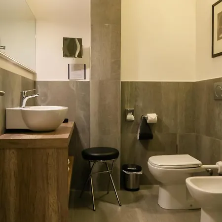Globo Hotel 3*