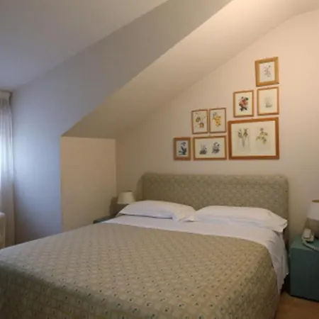 Globo Hotel 3*