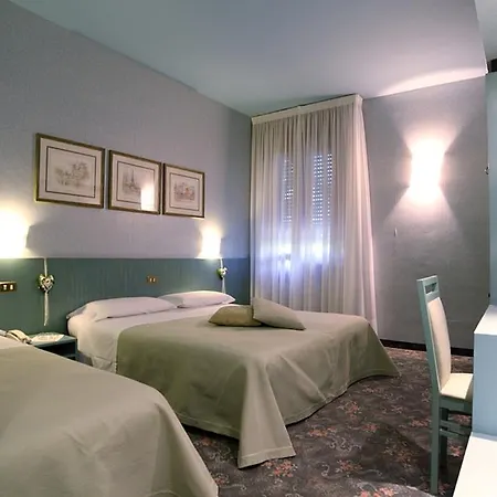 Globo 호텔 포르미지네